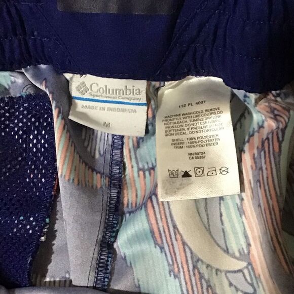 Columbia PFG Colorful Patterned Women's Fishing Shorts M - Picture 7 of 7